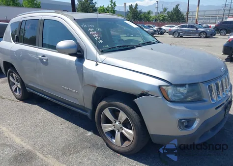 2016 Jeep Compass High Altitude Edition из США, поврежденный, VIN 1C4NJCEA3GD716058